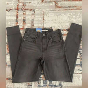 LEVIS performance 721 High Rise Skinny Jeans Size 6 ( 26 x 30 ) color charcoal